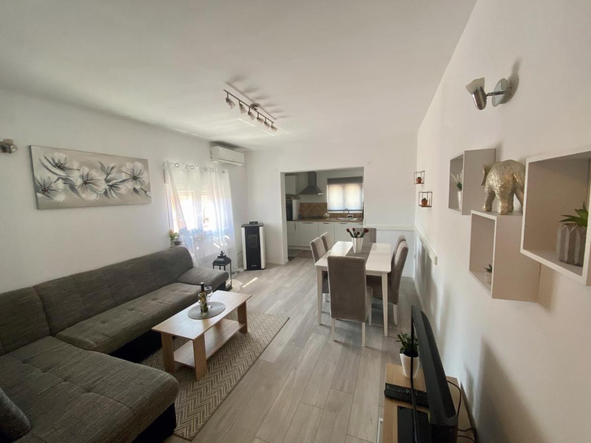 Apartamento Apartman Ivica Zadar Exterior foto